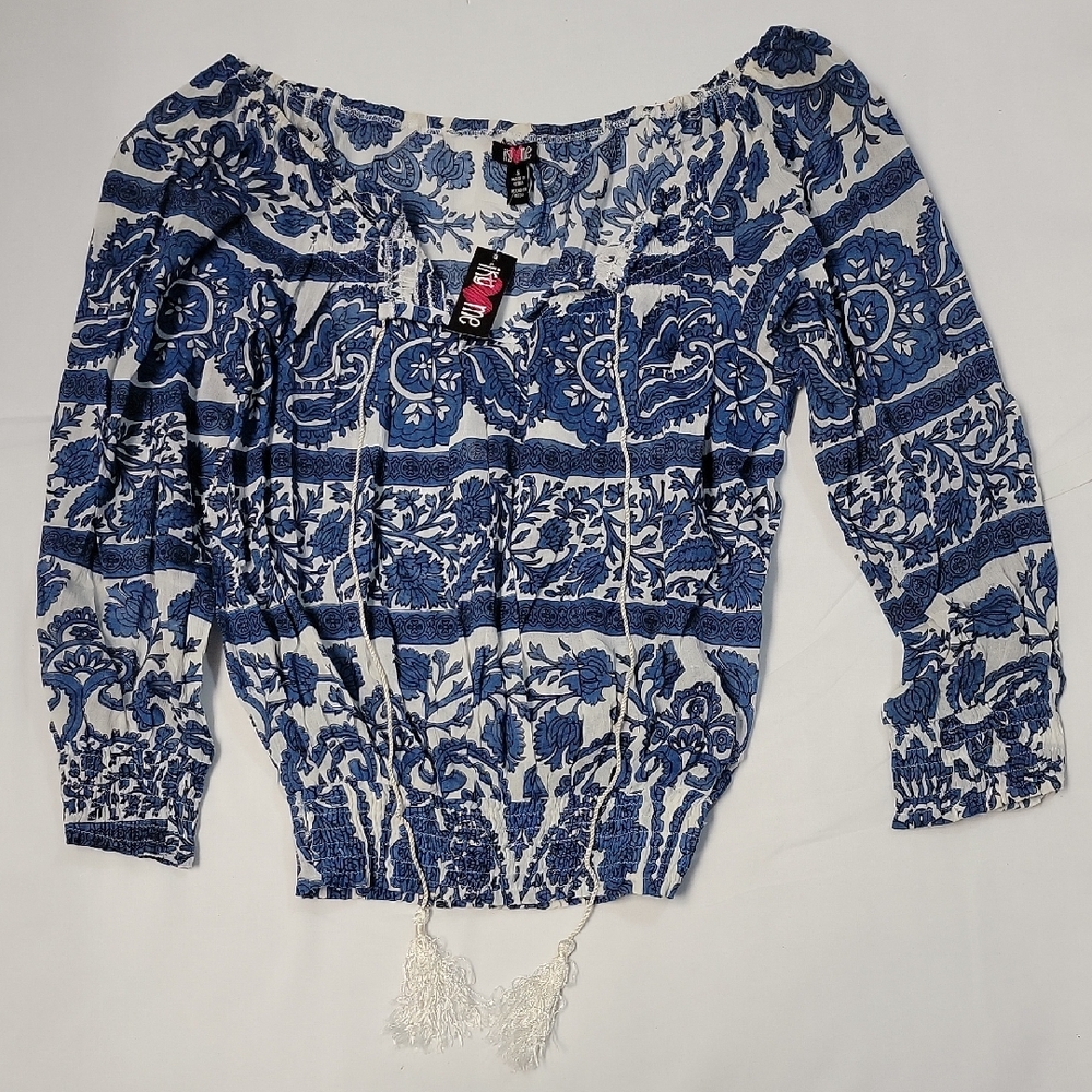 NWT IKY Me Blue and White Patterned Gauze Shirred Women's Blouse S